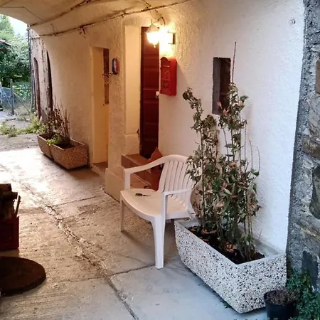 Il Borgo Del Ghiro Irola